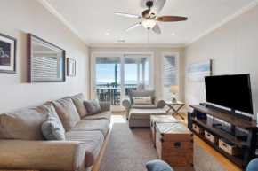 Ocean Point Villa 201